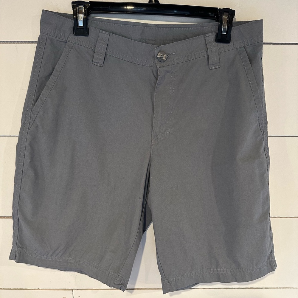 Columbia Washed Out Short 32 Waist 10 Length